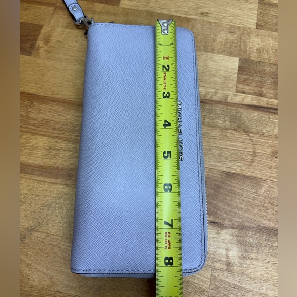 Michael Kors Pale Blue Saffiano Leather Crossbody and Matching Wallet Set - Picture 6 of 16